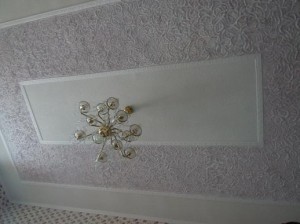 Оригинальная идея текстурного потолка